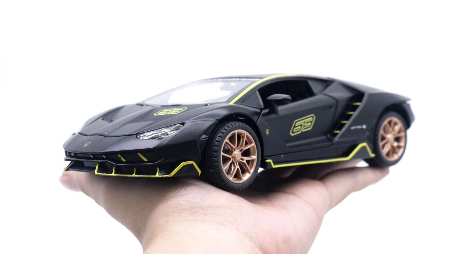 1:24 Die-Cast Sports Car Model | Pull Back Alloy Supercar with Opening Doors, Lights & Sound | 4 Colors